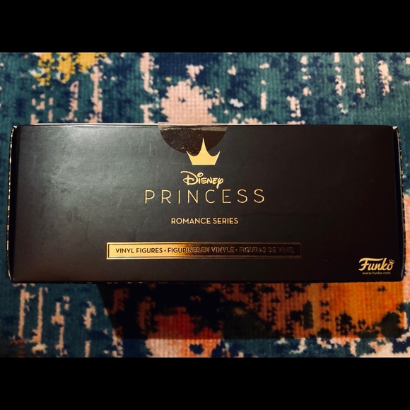 The Little Mermaid Collectible Figures💖🧜🏻♀️💖 - Picture 4 of 4